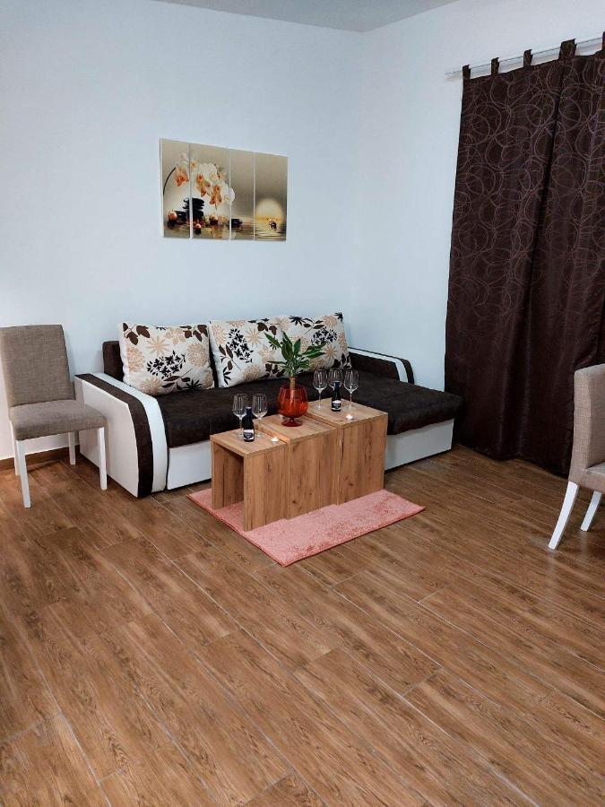 Filigran Aparthotel Palic Exterior photo
