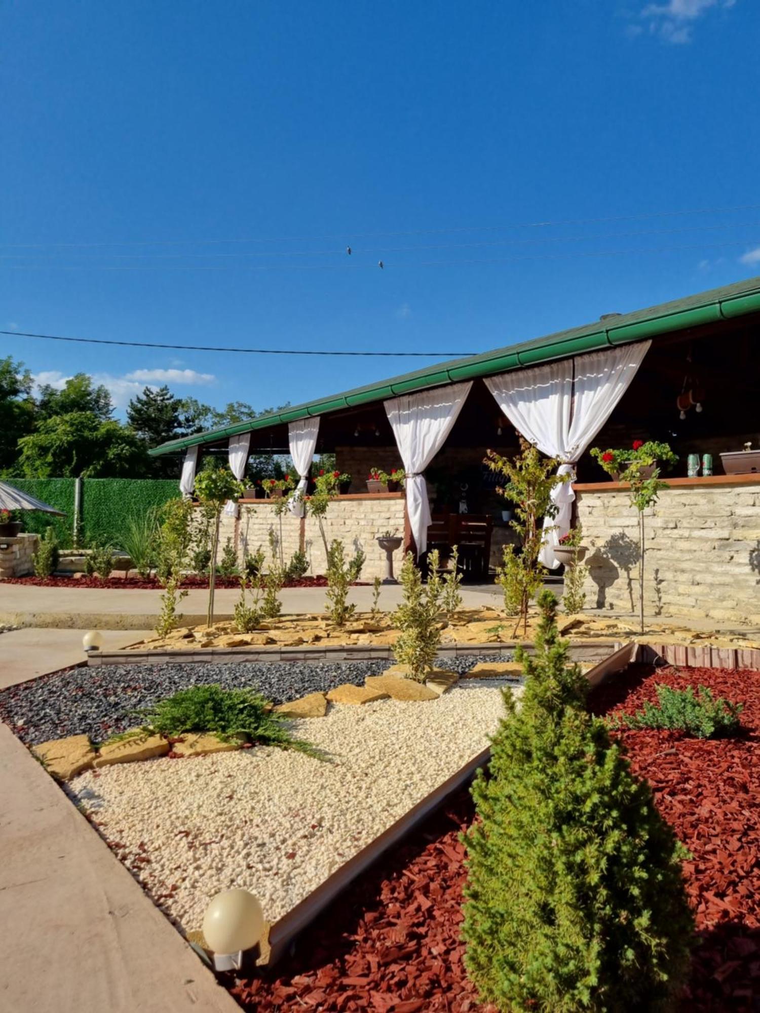 Filigran Aparthotel Palic Exterior photo